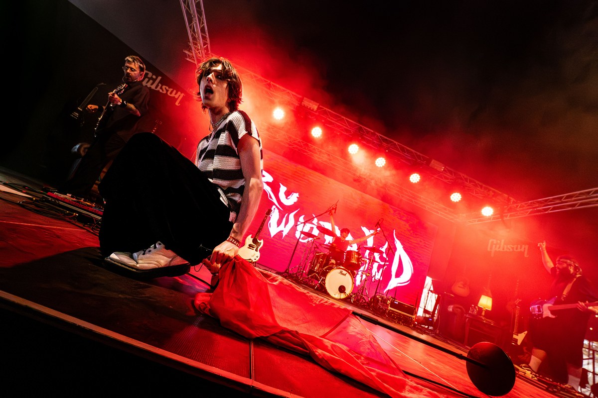 RUWORR!ED — live photo 01